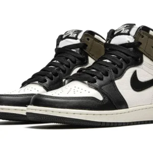 Air Jordan 1 Retro High OG GS ‘Dark Mocha’